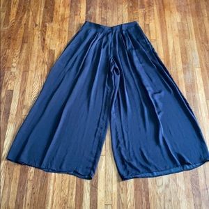 Zara wide leg pants Size M
